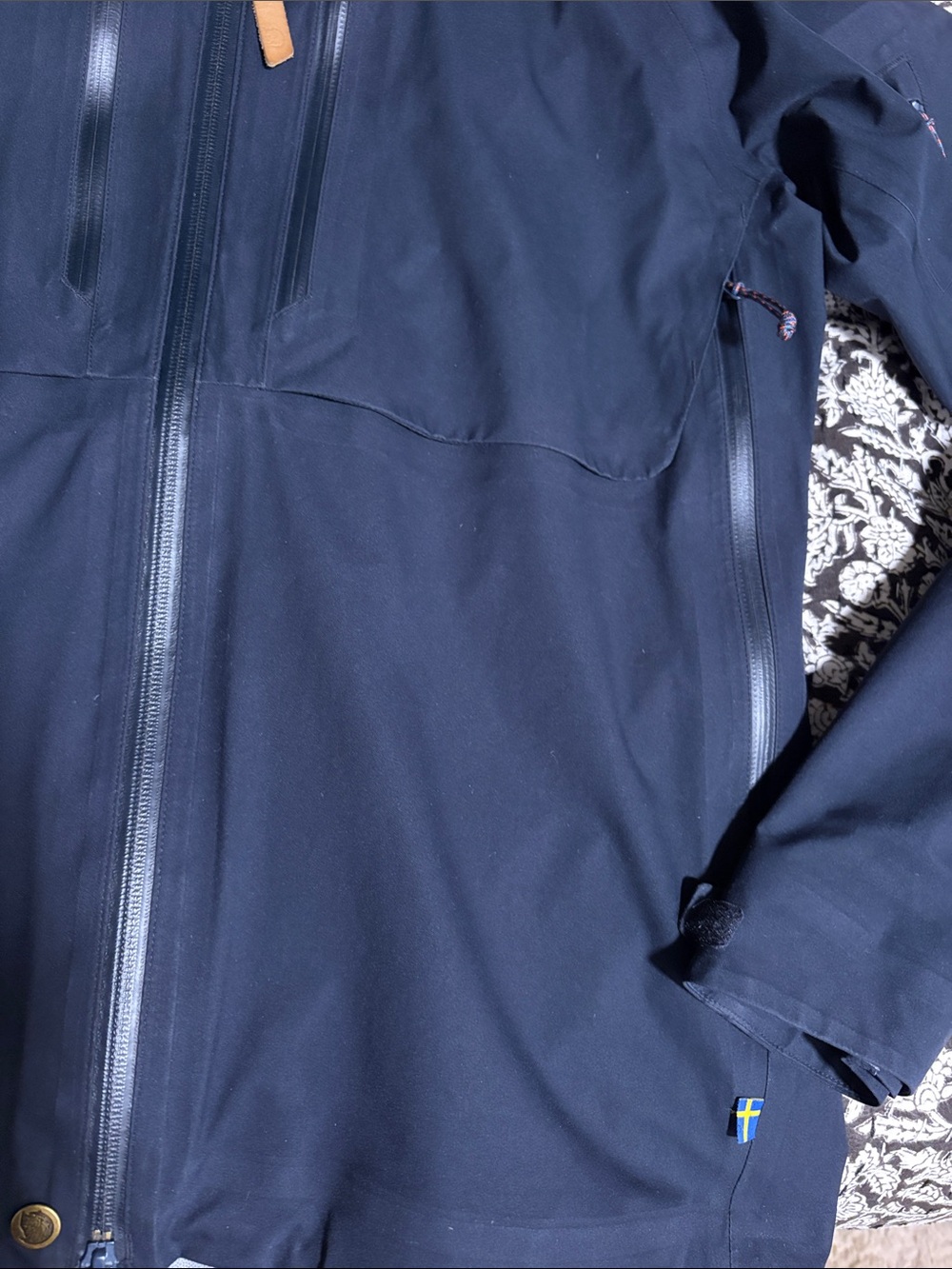 Fjallraven Women's Medium Navy Waterproof Keb Ecoshell Hooded Rain Jacket - Picture 6 of 12